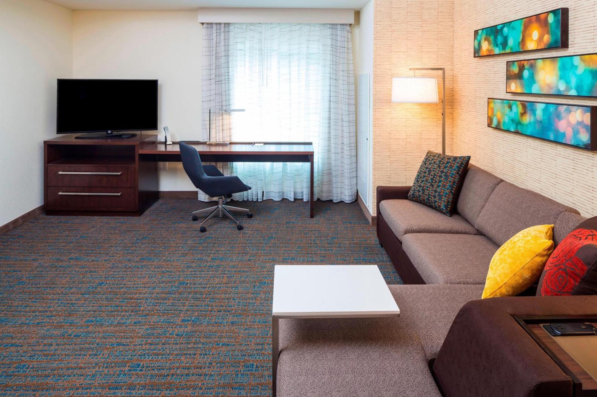 Hotel By Marriott South Bartram Park