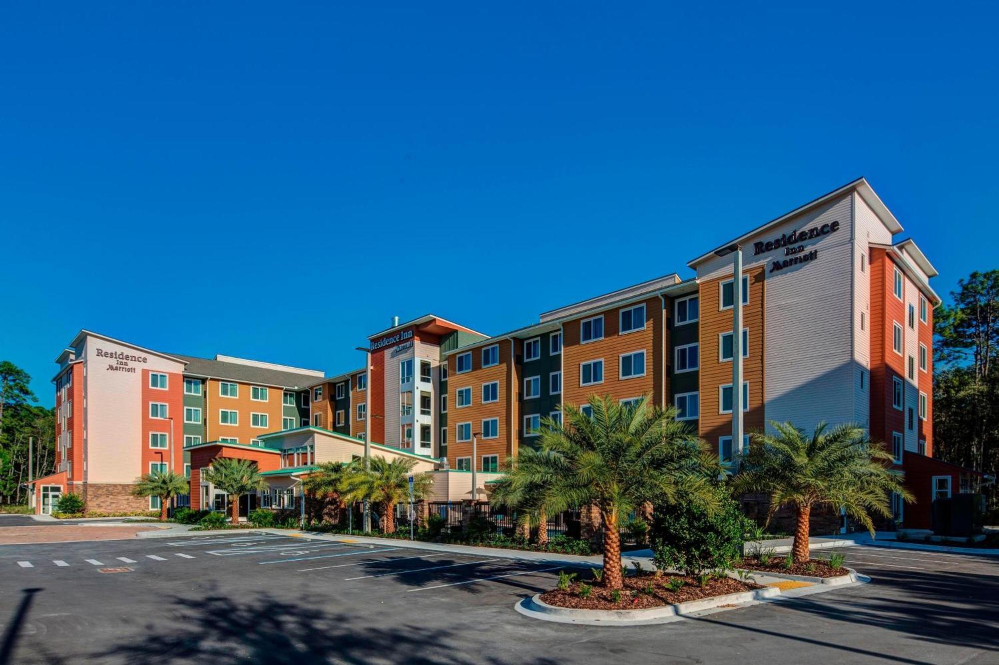 By Marriott South Bartram Park Hotel