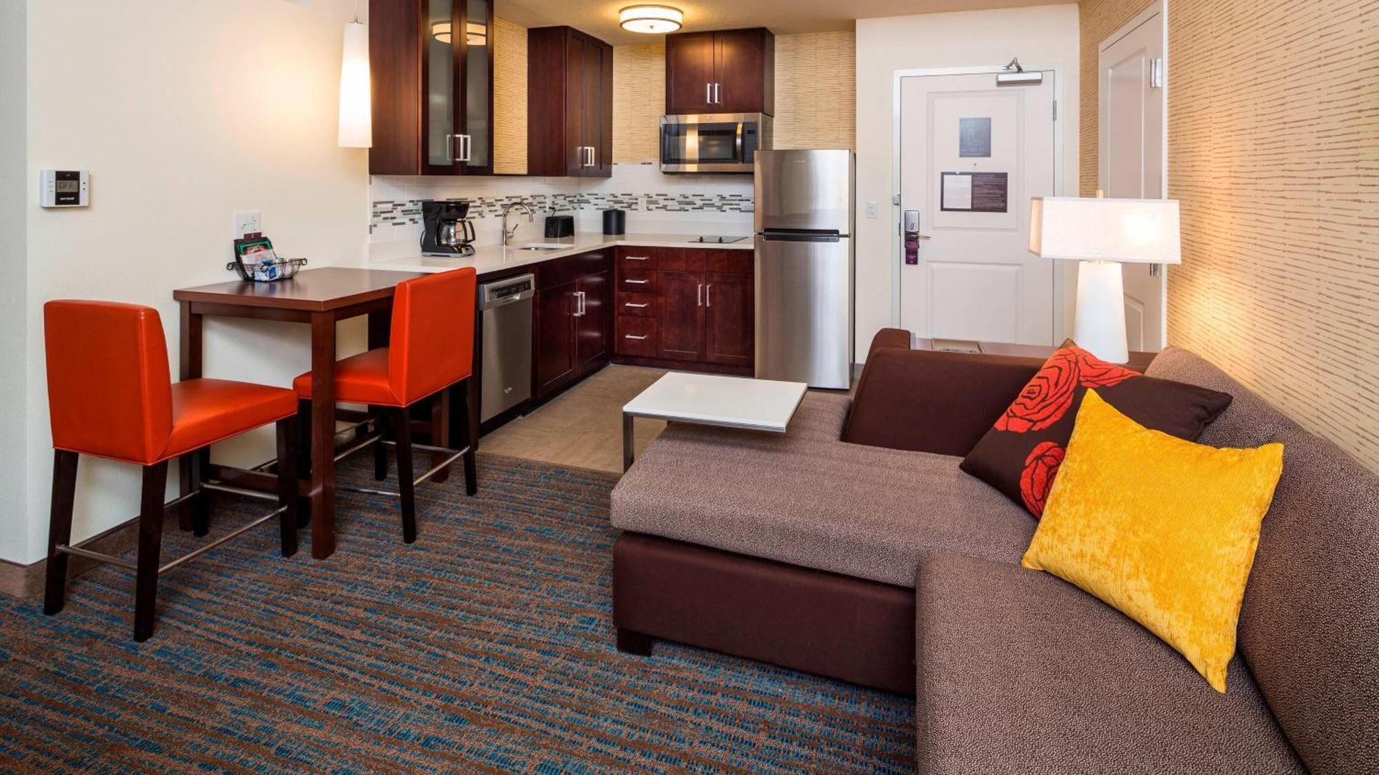 By Marriott South Bartram Park 3* Jacksonville