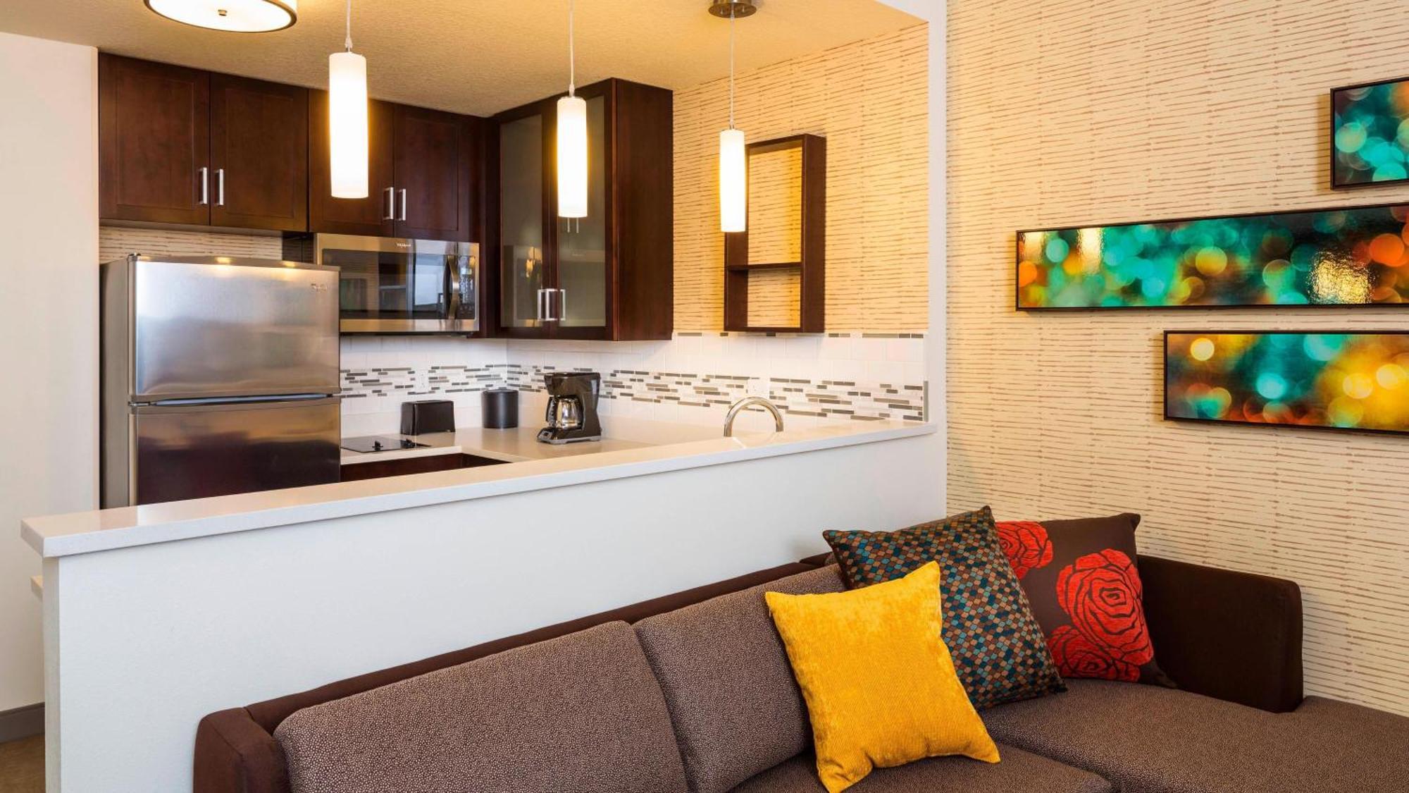By Marriott South Bartram Park Hotel 3*