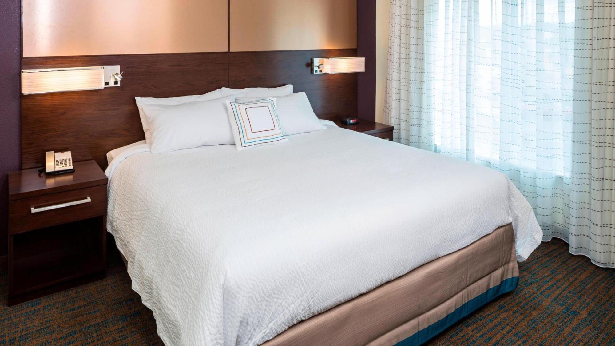 Hotel By Marriott South Bartram Park Jacksonville