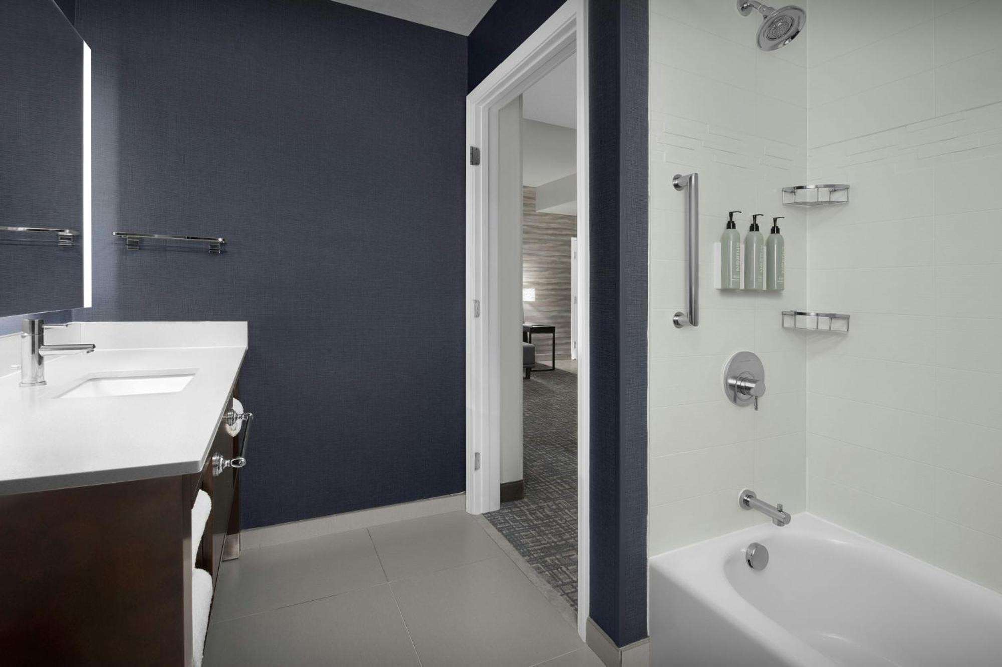 Hotel By Marriott South Bartram Park Jacksonville
