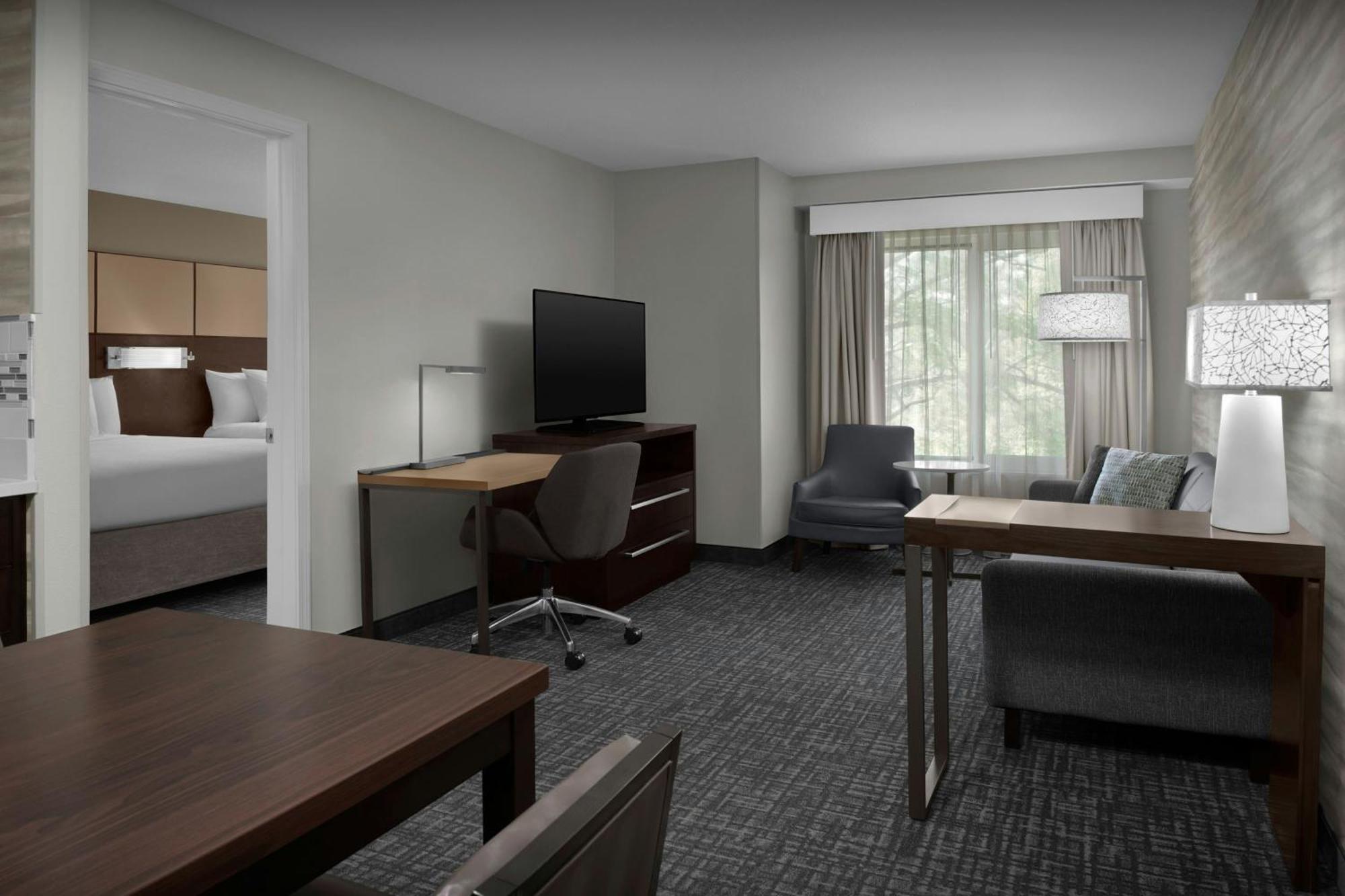 Hotel By Marriott South Bartram Park