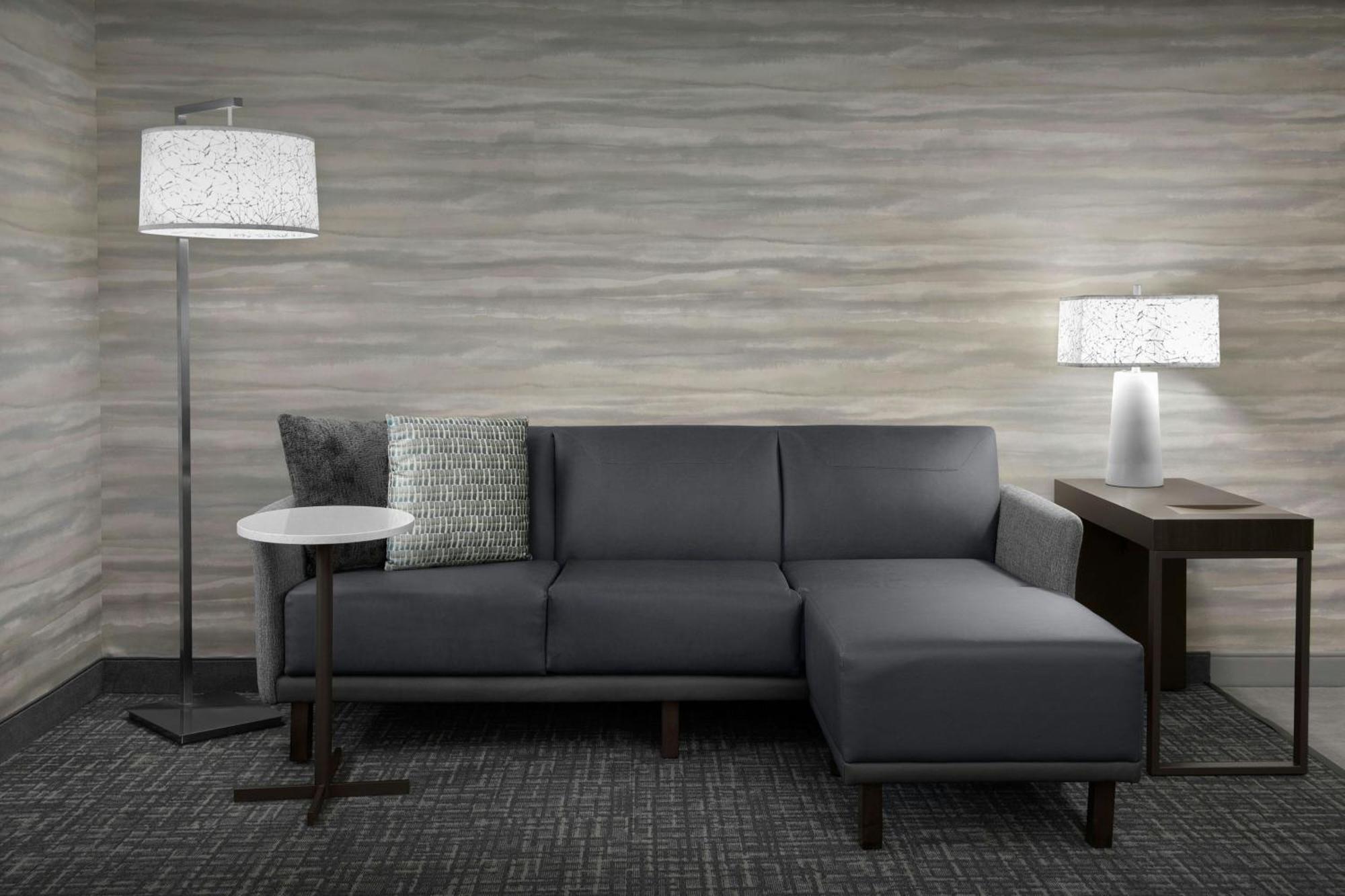 By Marriott South Bartram Park Hotel 3*