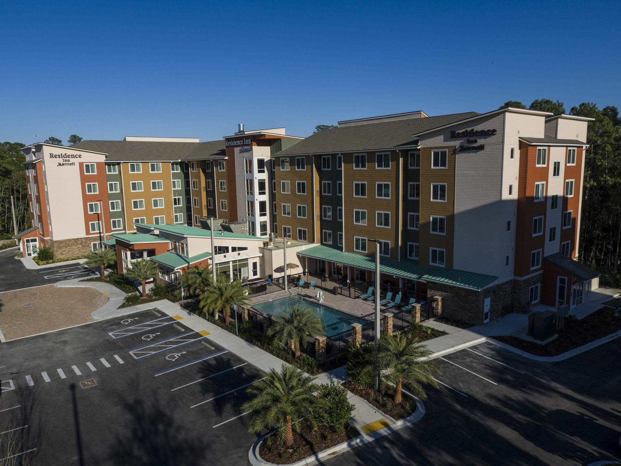 By Marriott South Bartram Park Hotel